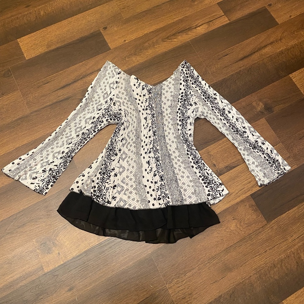 Bell-Sleeve Tiered Patterned Blouse